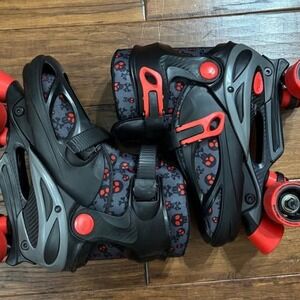 Roller Derby Boys Skates Black/Red Size 3-6
